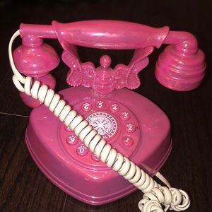 Pink telephone 💘